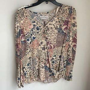 Nice flowy floral long sleeve shirt